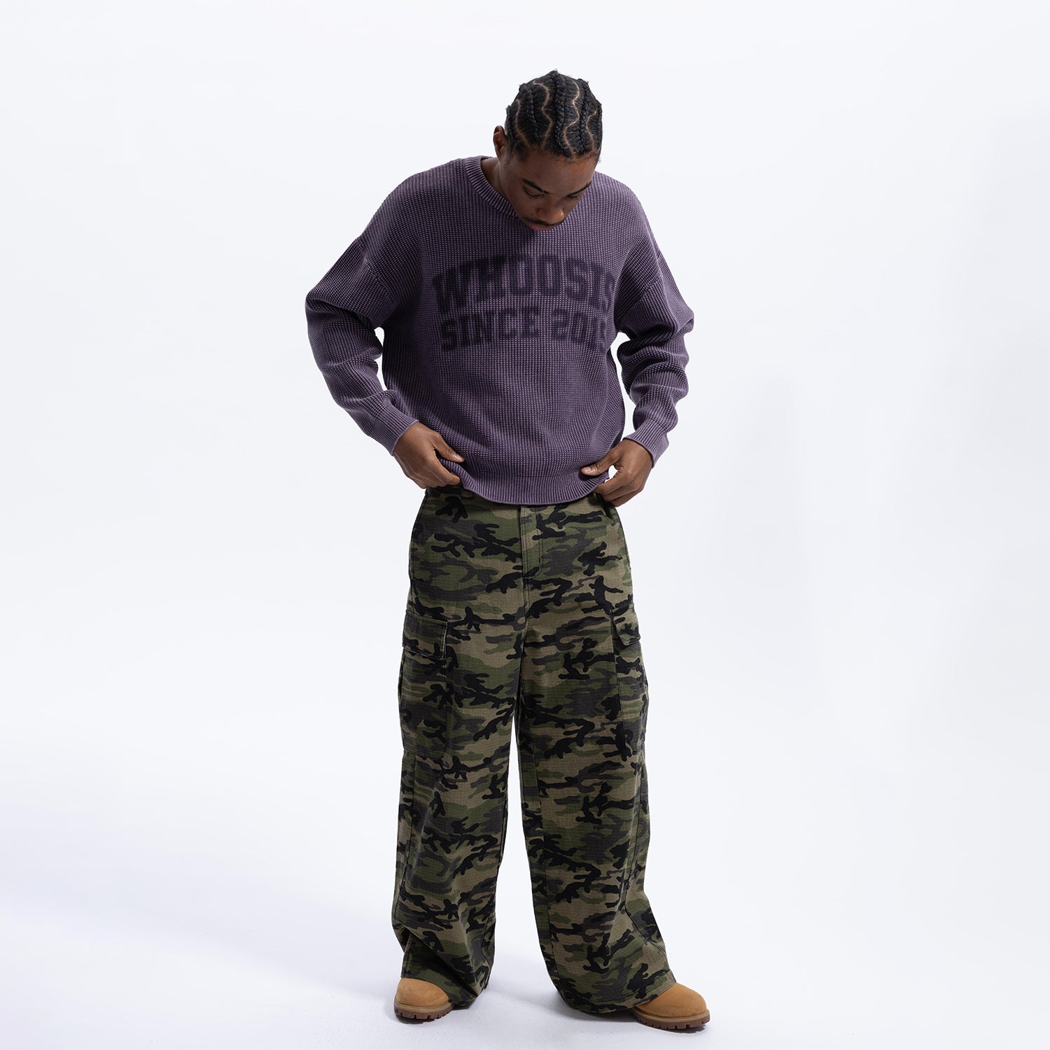 WHOOSIS Water-Washed Vintage-Look Crewneck Sweater