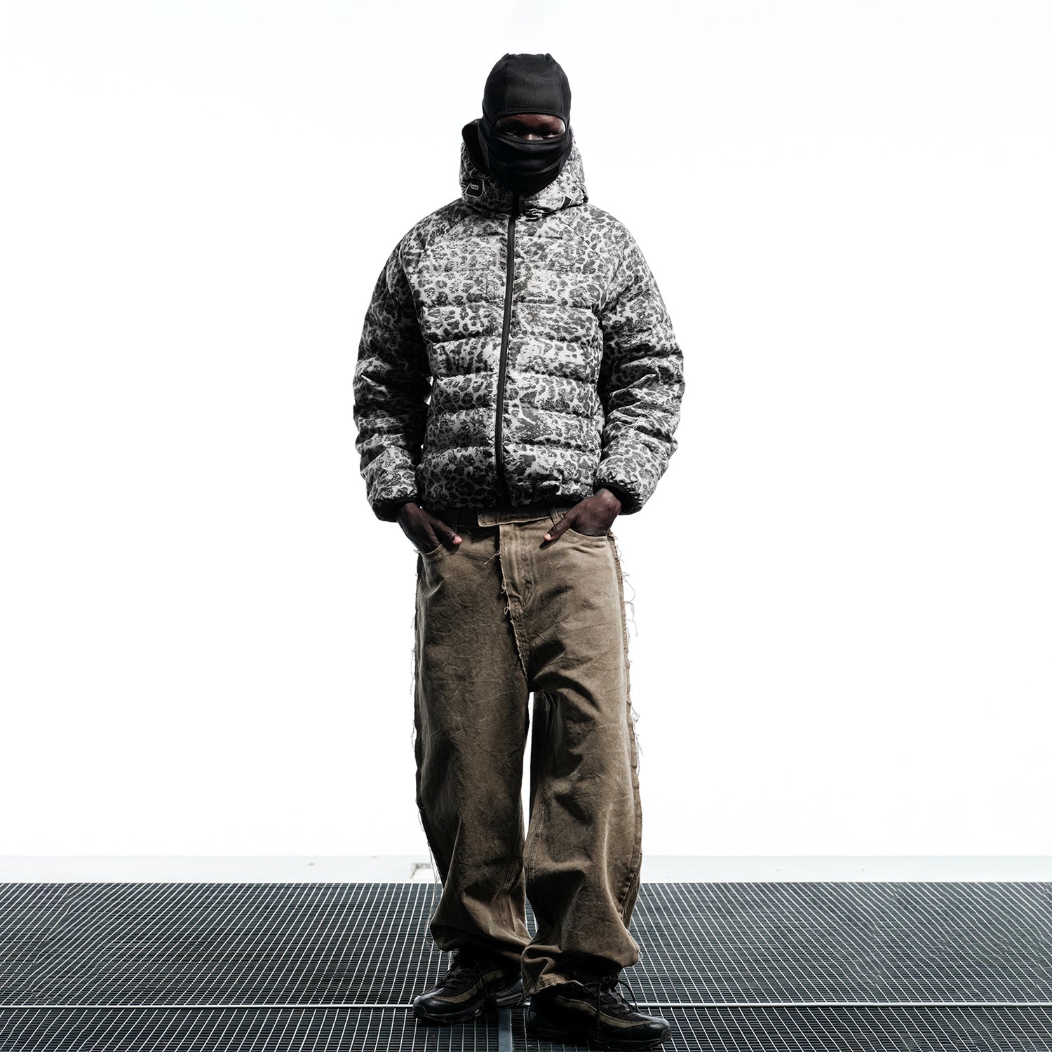 WHOOSIS Leopard Print Quilted Down Hooded Jacket